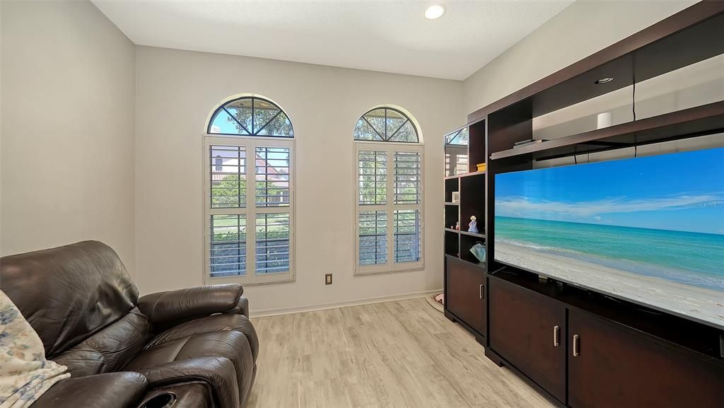 待售: $699,000 (3 贝兹, 3 浴室, 3215 平方英尺)