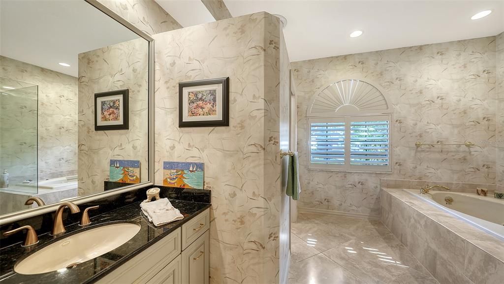 待售: $699,000 (3 贝兹, 3 浴室, 3215 平方英尺)