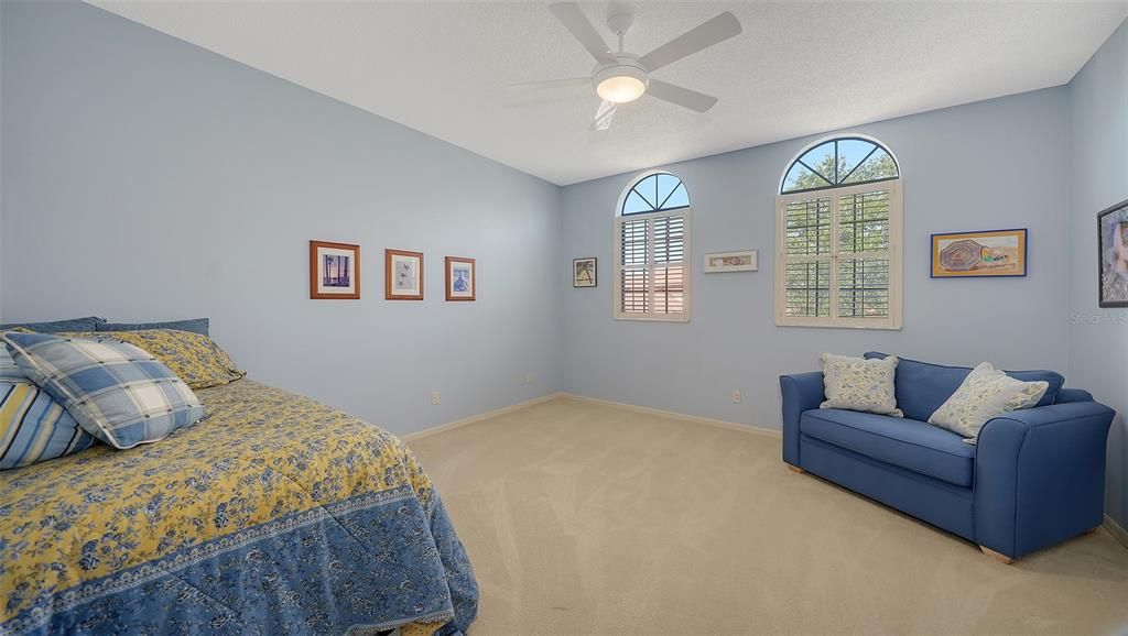 待售: $699,000 (3 贝兹, 3 浴室, 3215 平方英尺)