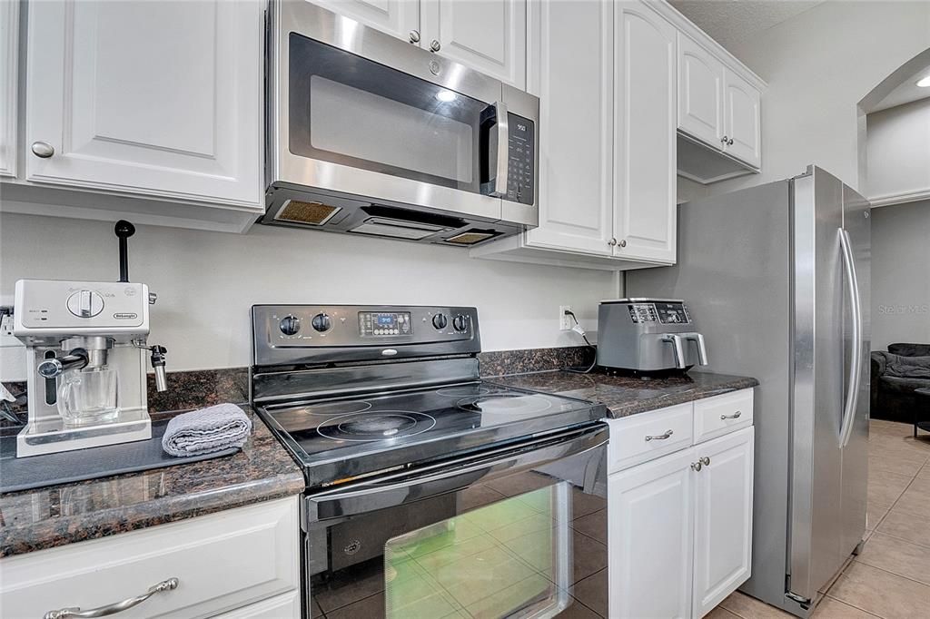 待售: $379,500 (3 贝兹, 3 浴室, 1633 平方英尺)