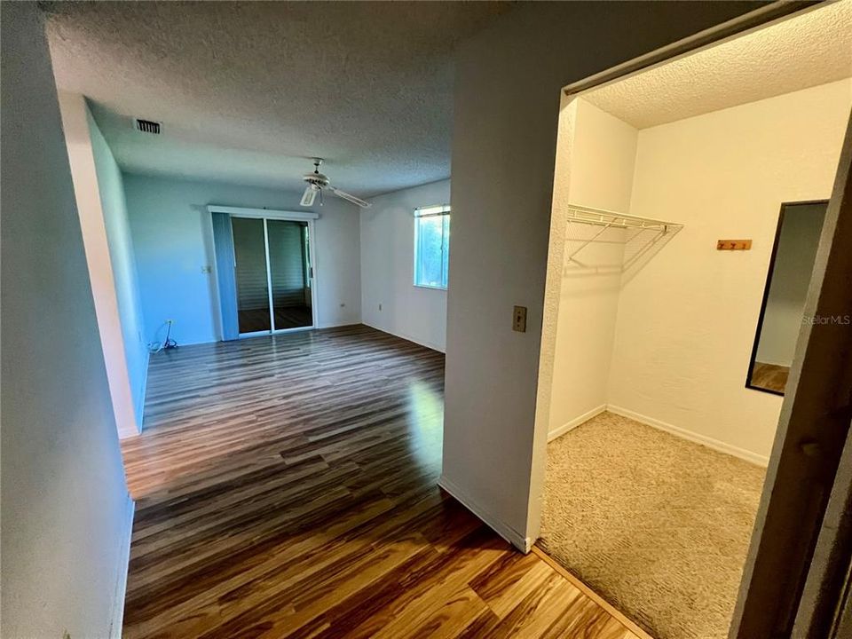 En Venta: $182,000 (2 camas, 2 baños, 1224 Pies cuadrados)