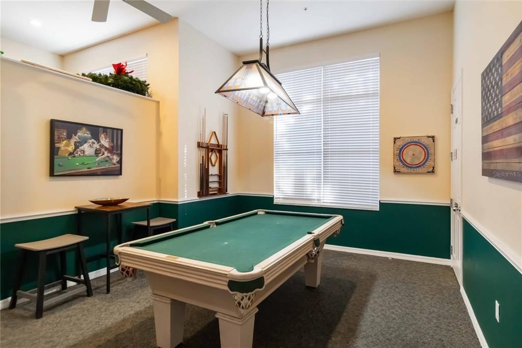 Active With Contract: $270,000 (2 beds, 2 baths, 1068 Square Feet)