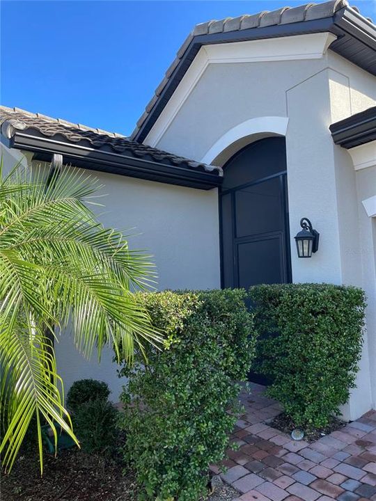 For Rent: $2,880 (4 beds, 3 baths, 2600 Square Feet)