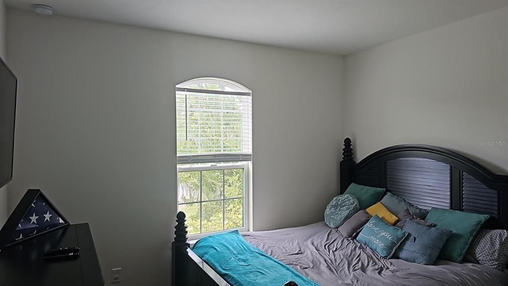 For Rent: $2,880 (4 beds, 3 baths, 2600 Square Feet)