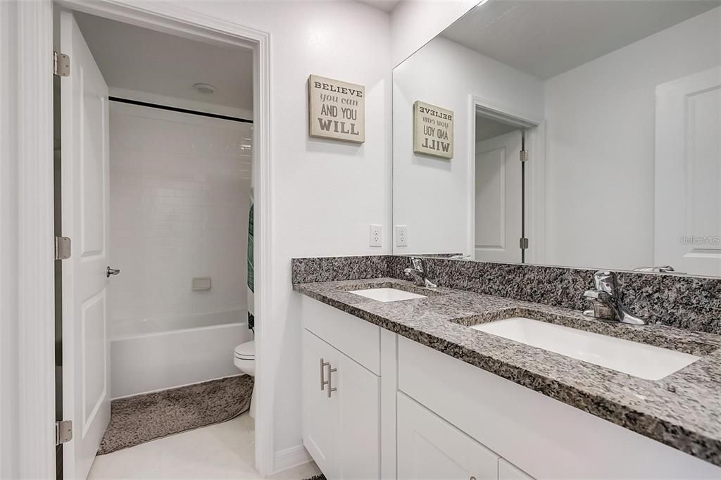 Active With Contract: $415,000 (5 beds, 2 baths, 2264 Square Feet)