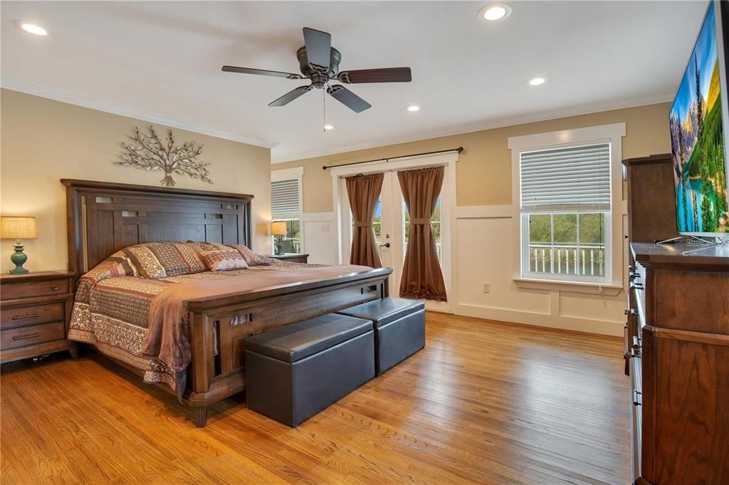 На продажу: $1,459,999 (6 спален, 6 ванн, 4439 Квадратных фут)