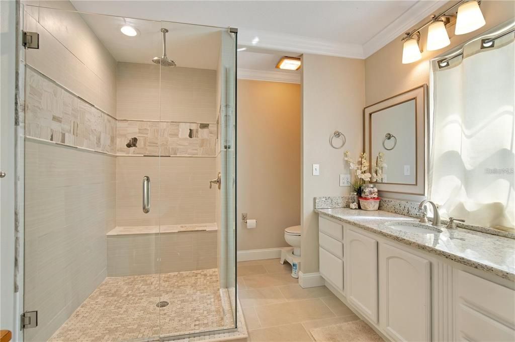 На продажу: $1,459,999 (6 спален, 6 ванн, 4439 Квадратных фут)