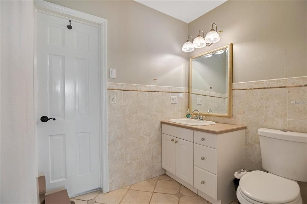 На продажу: $1,459,999 (6 спален, 6 ванн, 4439 Квадратных фут)