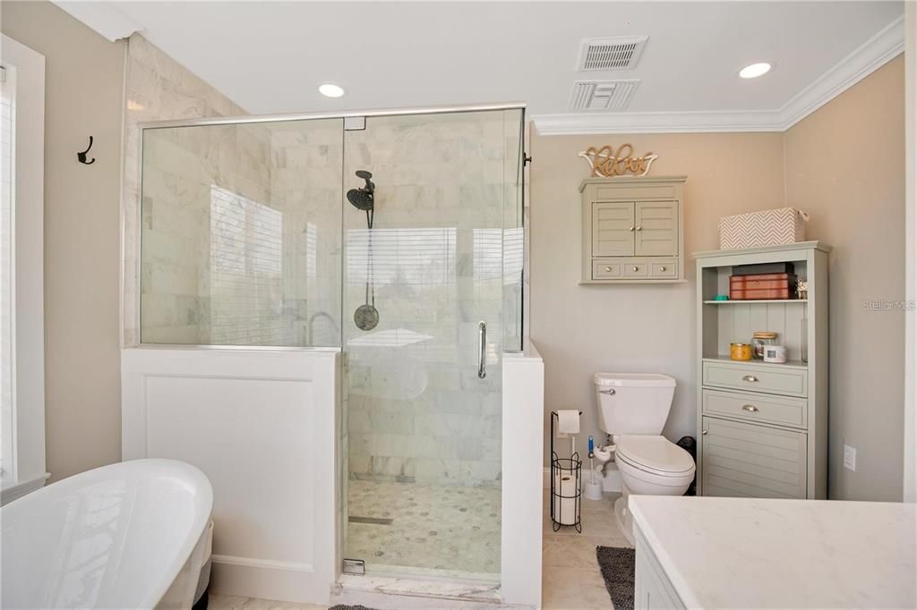 На продажу: $1,459,999 (6 спален, 6 ванн, 4439 Квадратных фут)