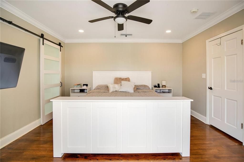 На продажу: $1,459,999 (6 спален, 6 ванн, 4439 Квадратных фут)