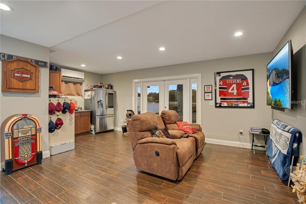 На продажу: $1,459,999 (6 спален, 6 ванн, 4439 Квадратных фут)