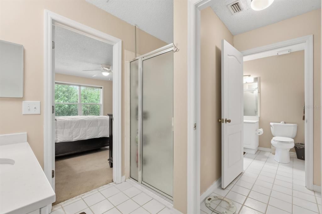 En Venta: $465,000 (3 camas, 2 baños, 2330 Pies cuadrados)