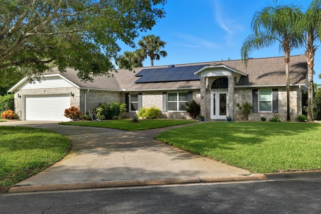 En Venta: $465,000 (3 camas, 2 baños, 2330 Pies cuadrados)