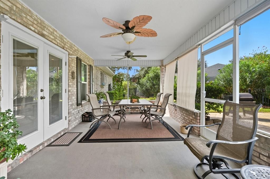 En Venta: $465,000 (3 camas, 2 baños, 2330 Pies cuadrados)