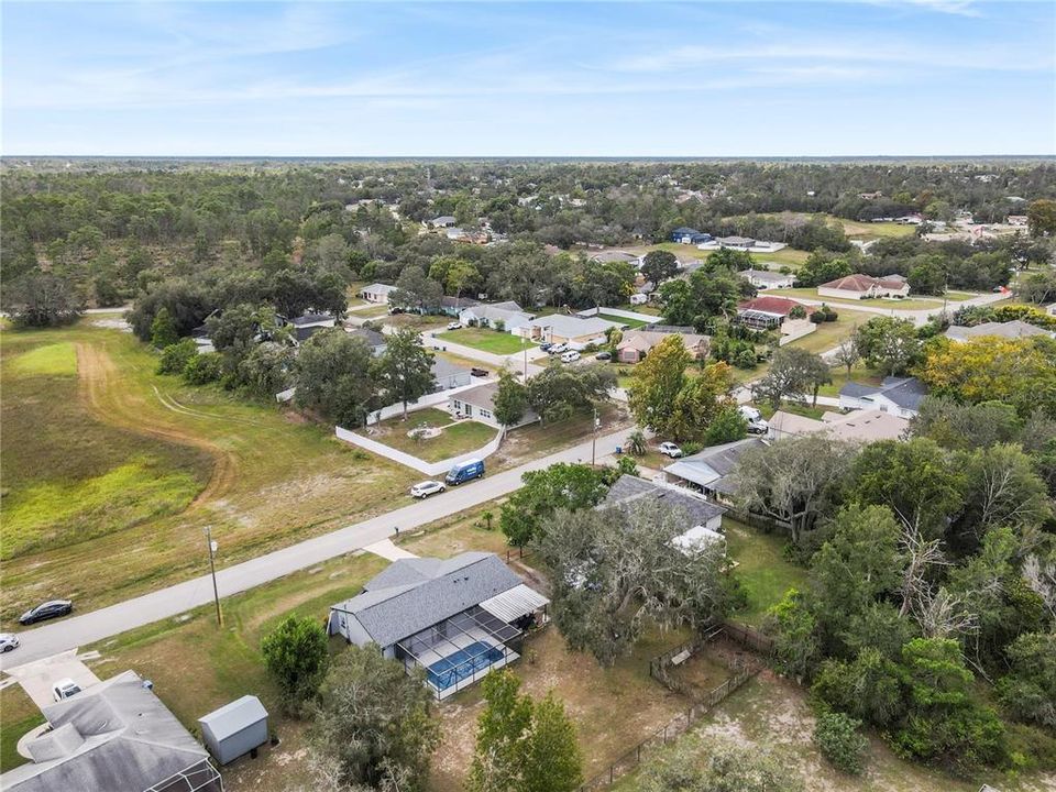 Activo con contrato: $300,000 (3 camas, 2 baños, 1482 Pies cuadrados)