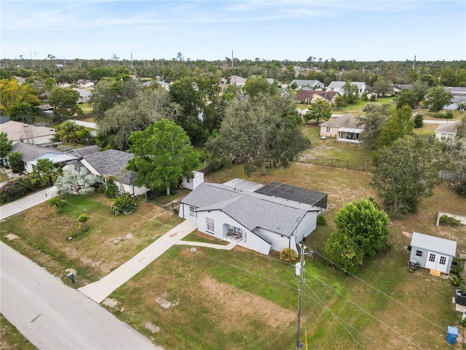 Activo con contrato: $300,000 (3 camas, 2 baños, 1482 Pies cuadrados)