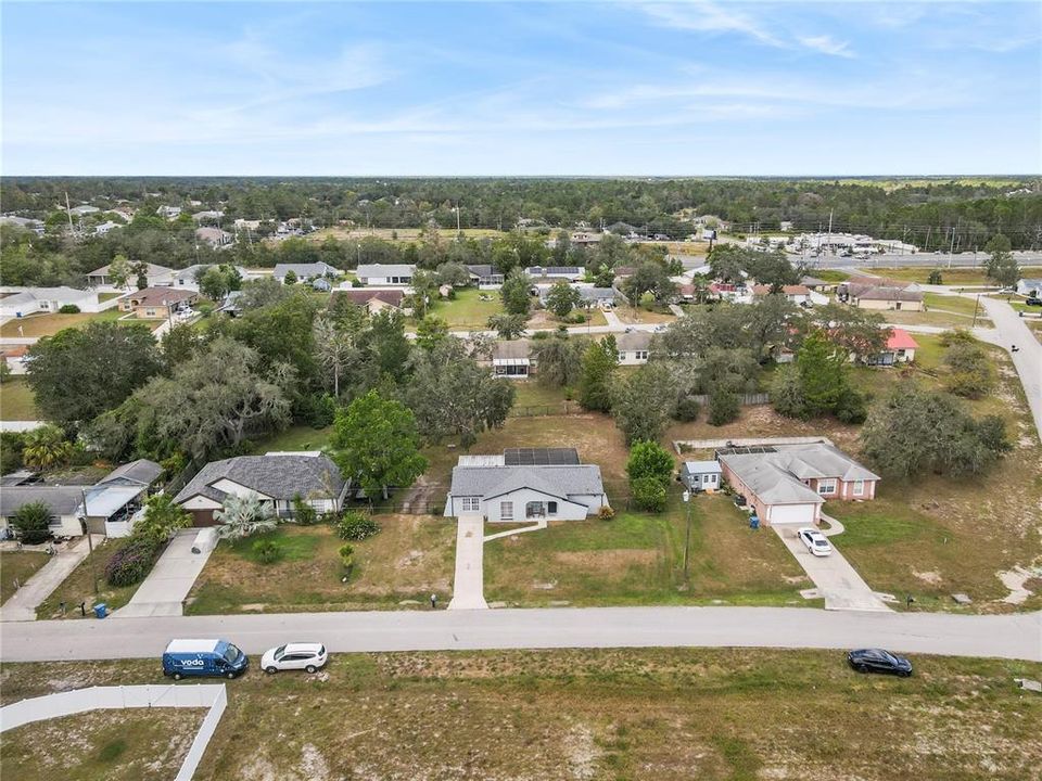 Activo con contrato: $300,000 (3 camas, 2 baños, 1482 Pies cuadrados)