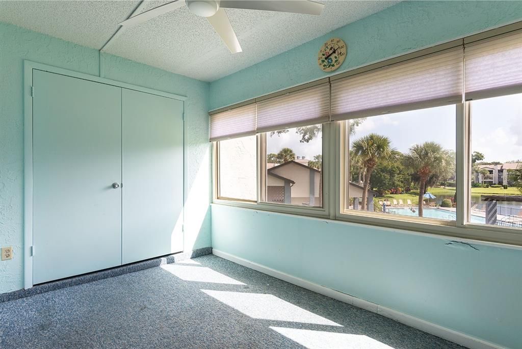 Activo con contrato: $159,900 (2 camas, 2 baños, 1341 Pies cuadrados)