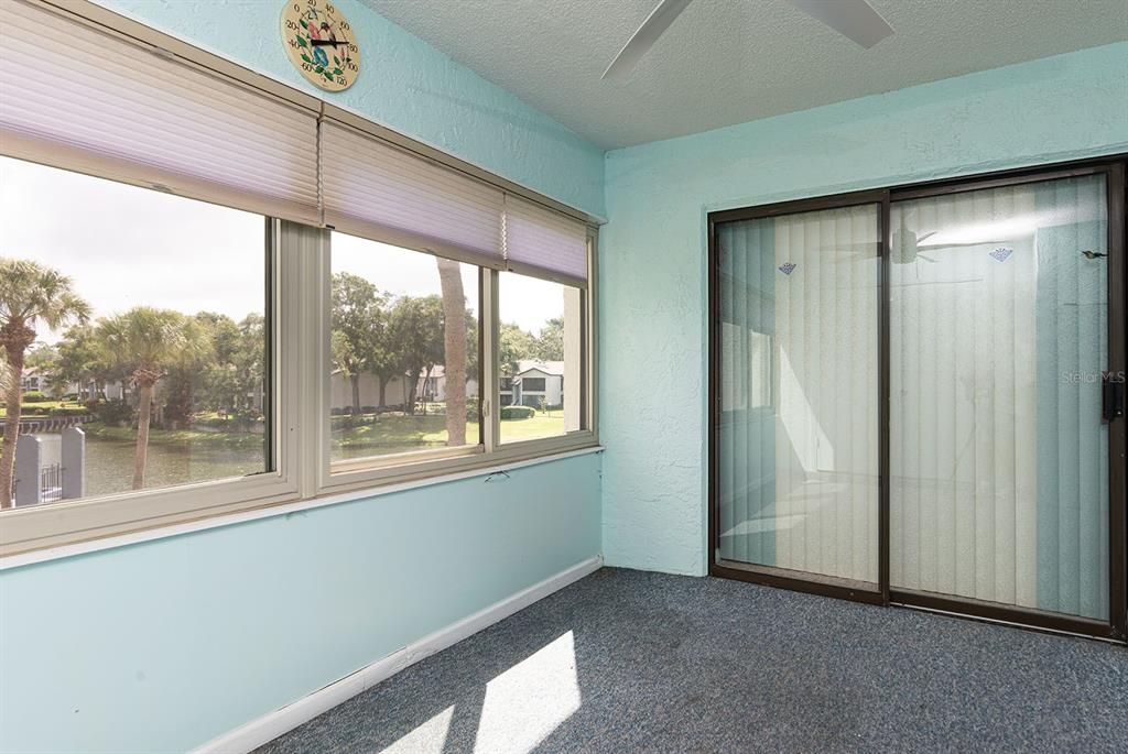 Activo con contrato: $159,900 (2 camas, 2 baños, 1341 Pies cuadrados)