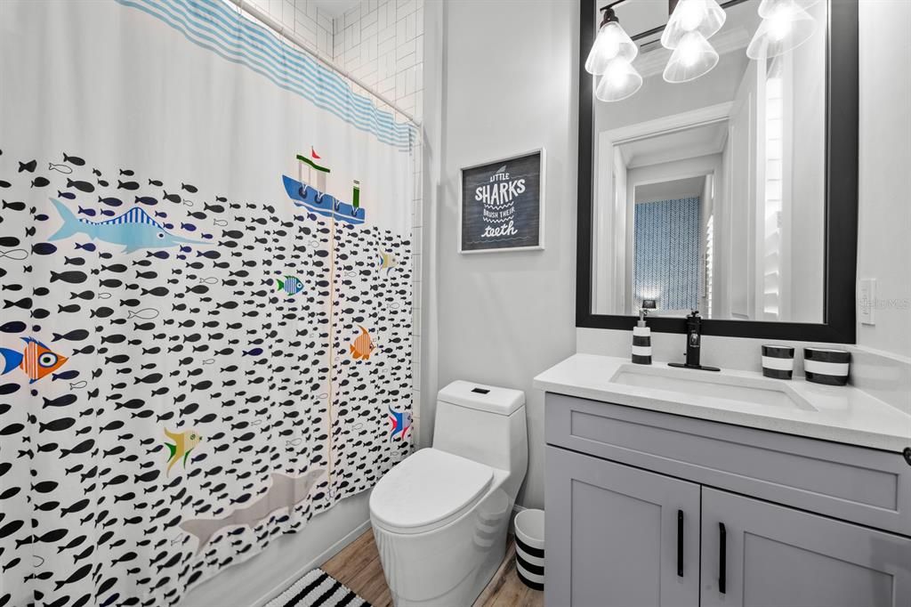 For Sale: $2,995,000 (5 beds, 4 baths, 4793 Square Feet)