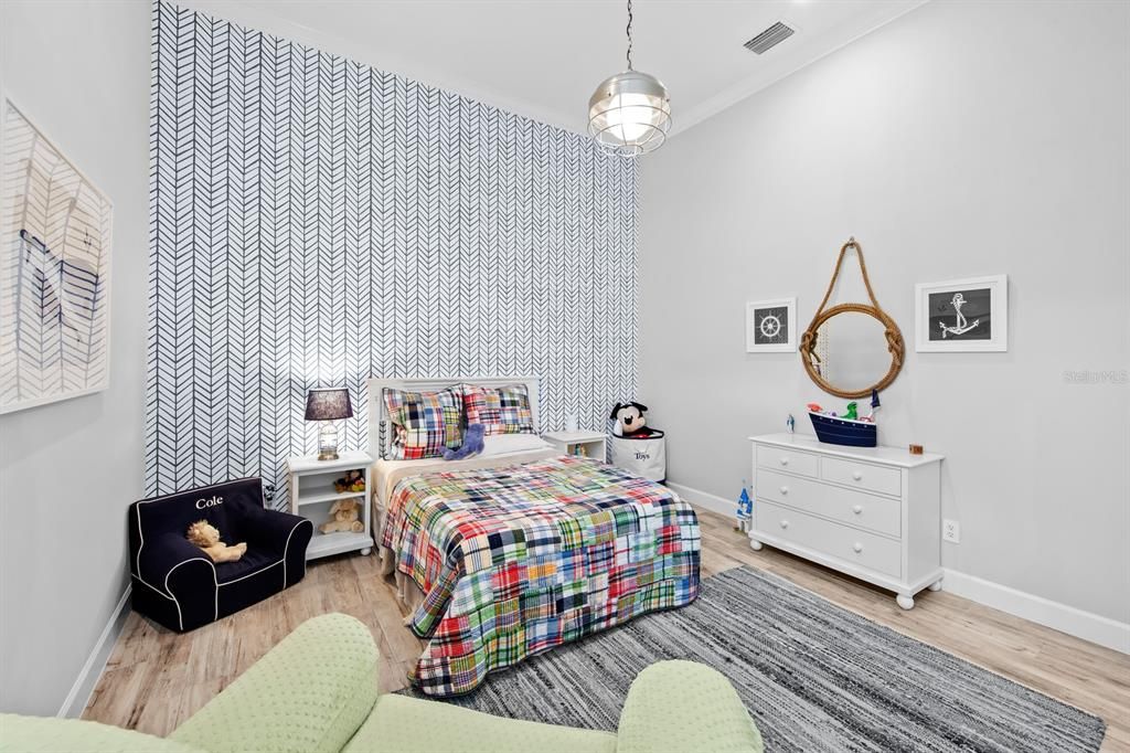 For Sale: $2,995,000 (5 beds, 4 baths, 4793 Square Feet)