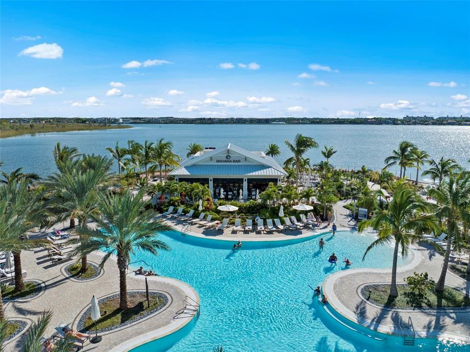 For Sale: $2,995,000 (5 beds, 4 baths, 4793 Square Feet)