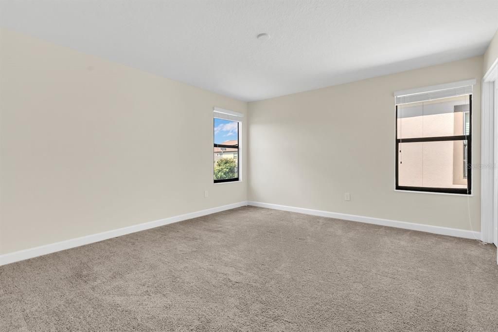 待售: $755,000 (5 贝兹, 3 浴室, 3956 平方英尺)