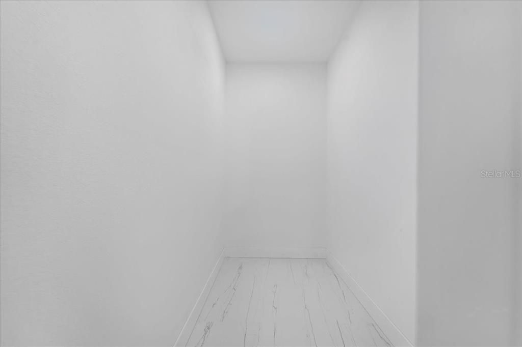 For Sale: $450,000 (3 beds, 2 baths, 1498 Square Feet)