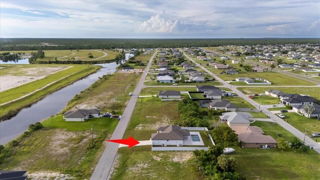 For Sale: $450,000 (3 beds, 2 baths, 1498 Square Feet)