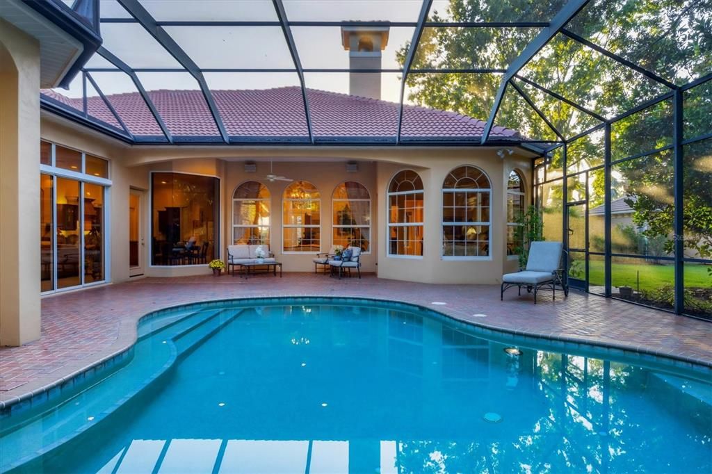 待售: $1,975,000 (4 贝兹, 3 浴室, 3568 平方英尺)