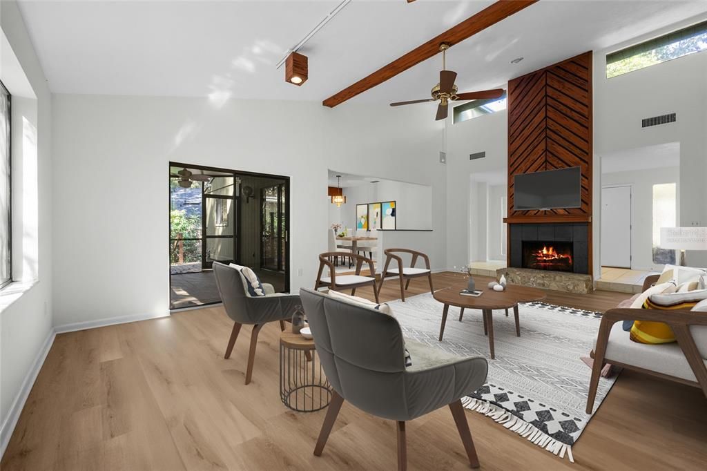 Active With Contract: $369,000 (3 beds, 2 baths, 1941 Square Feet)