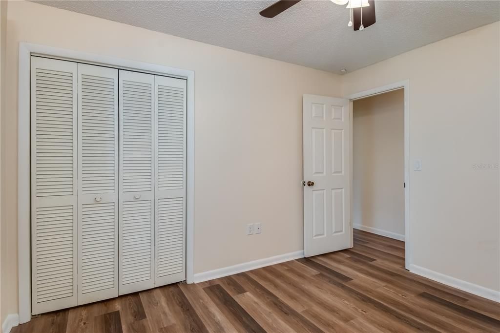 Active With Contract: $2,000 (3 beds, 2 baths, 1728 Square Feet)