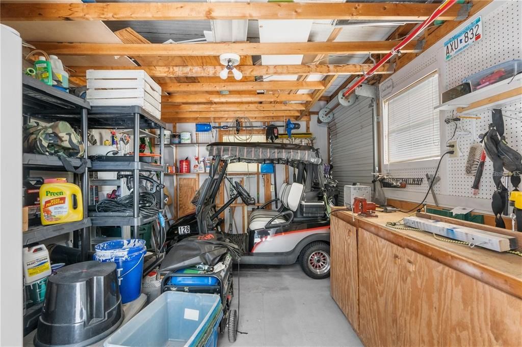 En Venta: $235,000 (3 camas, 2 baños, 1924 Pies cuadrados)