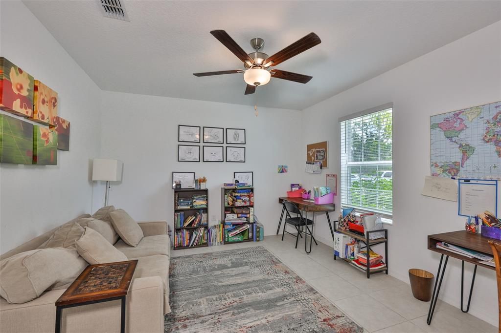 For Rent: $3,000 (5 beds, 2 baths, 2896 Square Feet)