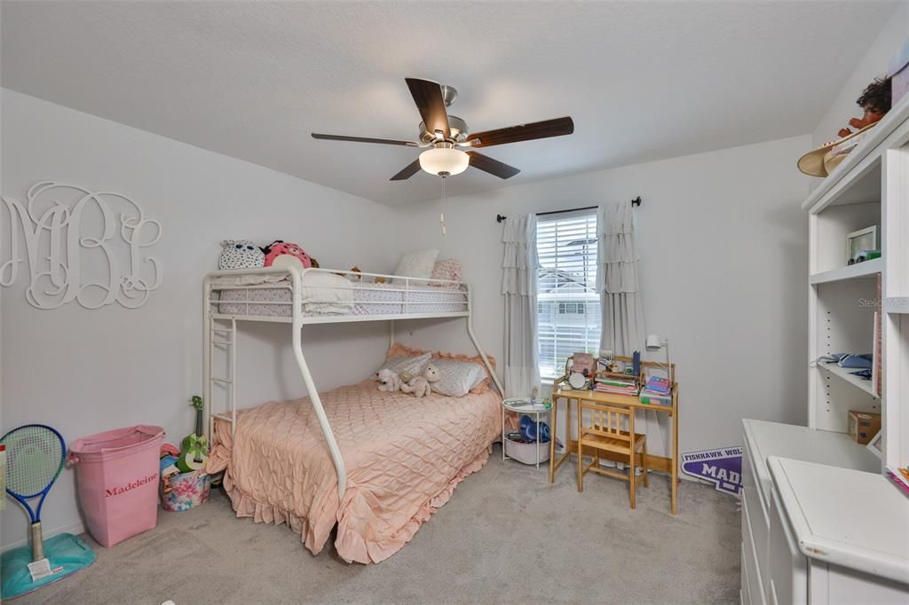 For Rent: $3,000 (5 beds, 2 baths, 2896 Square Feet)