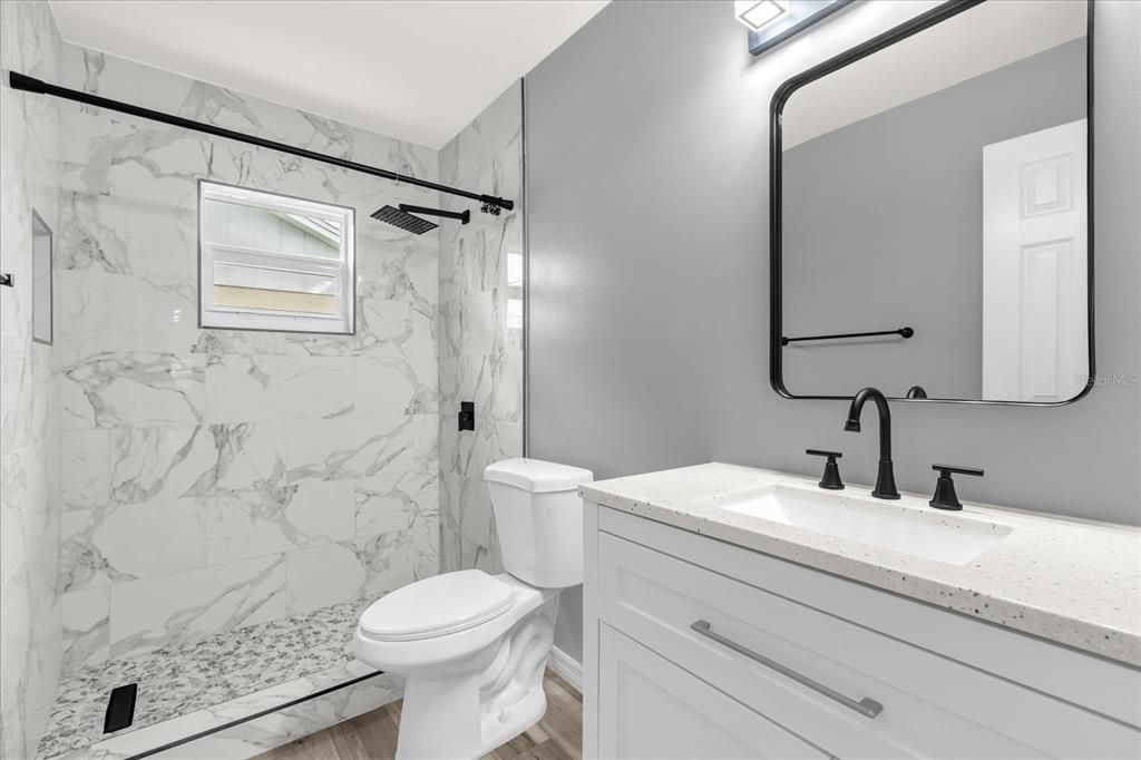 Active With Contract: $419,900 (3 beds, 2 baths, 1539 Square Feet)