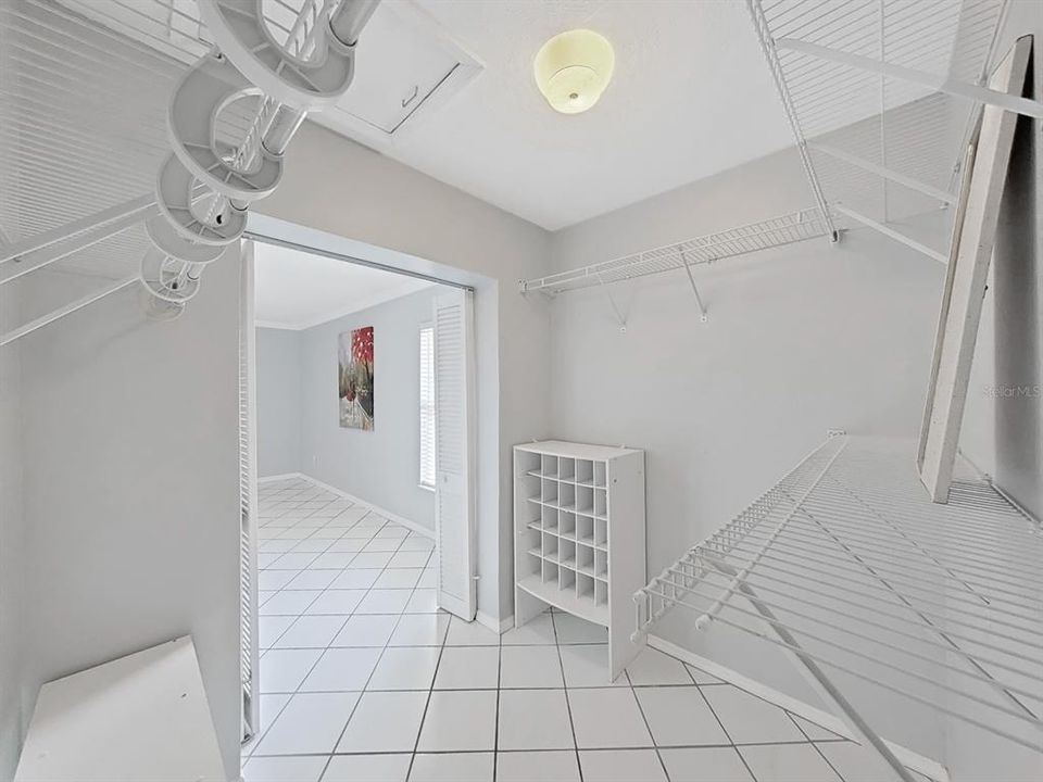 For Rent: $2,875 (3 beds, 2 baths, 1584 Square Feet)