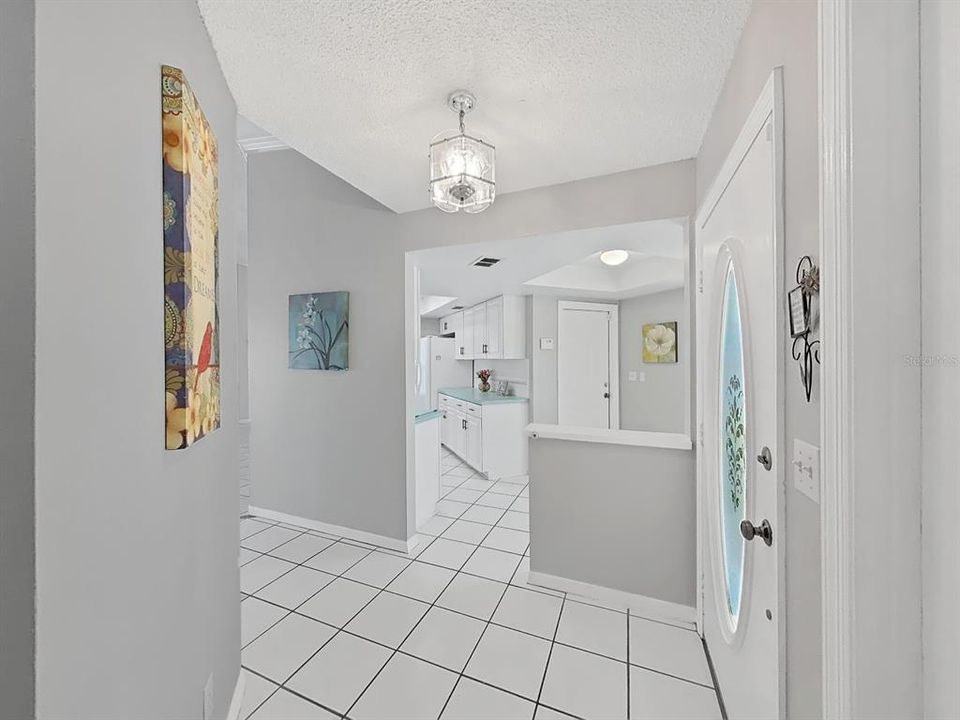 For Rent: $2,875 (3 beds, 2 baths, 1584 Square Feet)