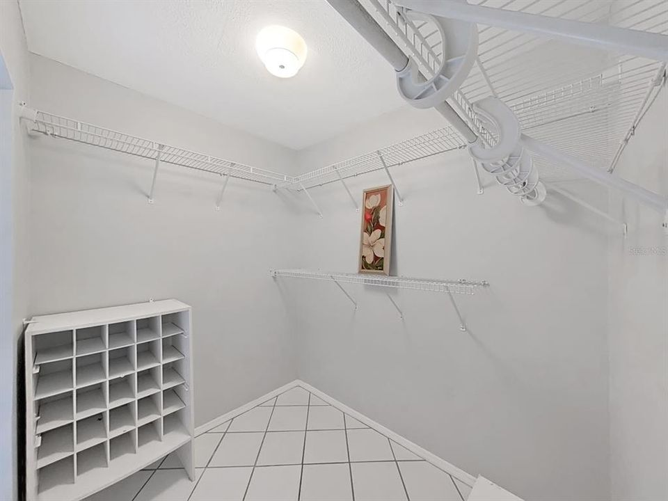 For Rent: $2,875 (3 beds, 2 baths, 1584 Square Feet)