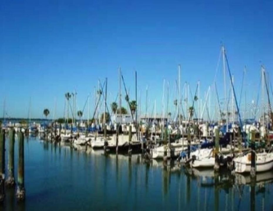 For Rent: $2,875 (3 beds, 2 baths, 1584 Square Feet)