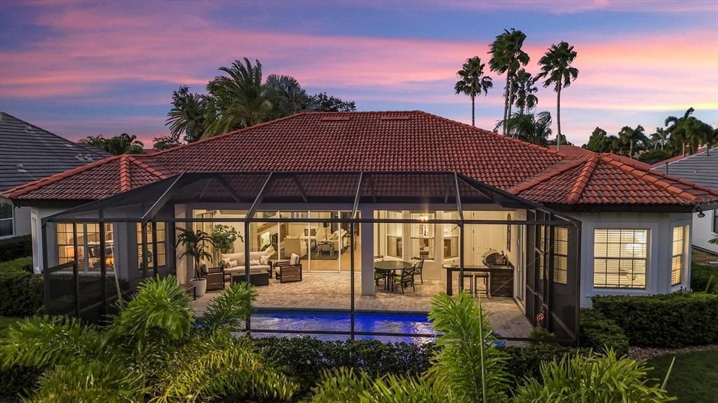 En Venta: $1,525,000 (4 camas, 3 baños, 2870 Pies cuadrados)