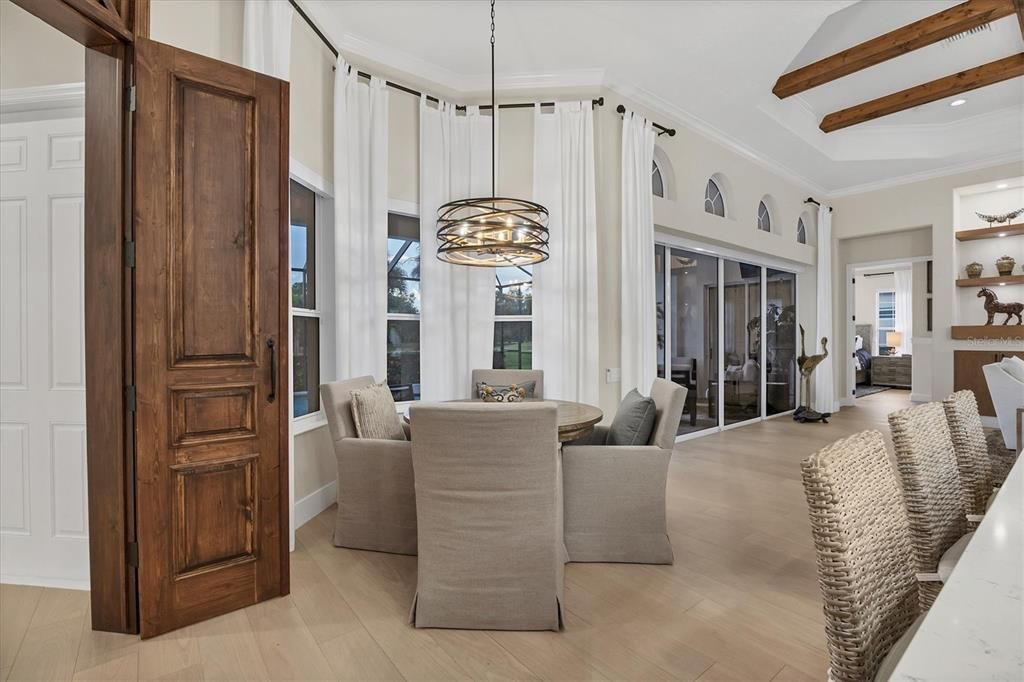 En Venta: $1,525,000 (4 camas, 3 baños, 2870 Pies cuadrados)