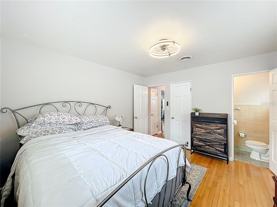 待售: $539,900 (3 贝兹, 2 浴室, 1584 平方英尺)