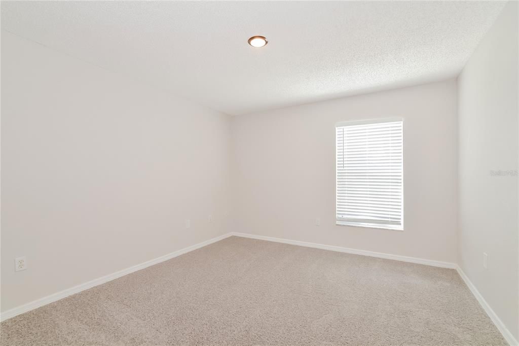 For Sale: $278,900 (3 beds, 2 baths, 1448 Square Feet)