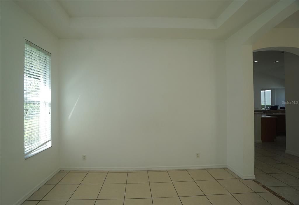 В аренду: $3,000 (4 спален, 2 ванн, 2264 Квадратных фут)