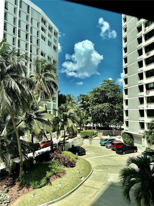 For Rent: $4,900 (3 beds, 2 baths, 0 Square Feet)