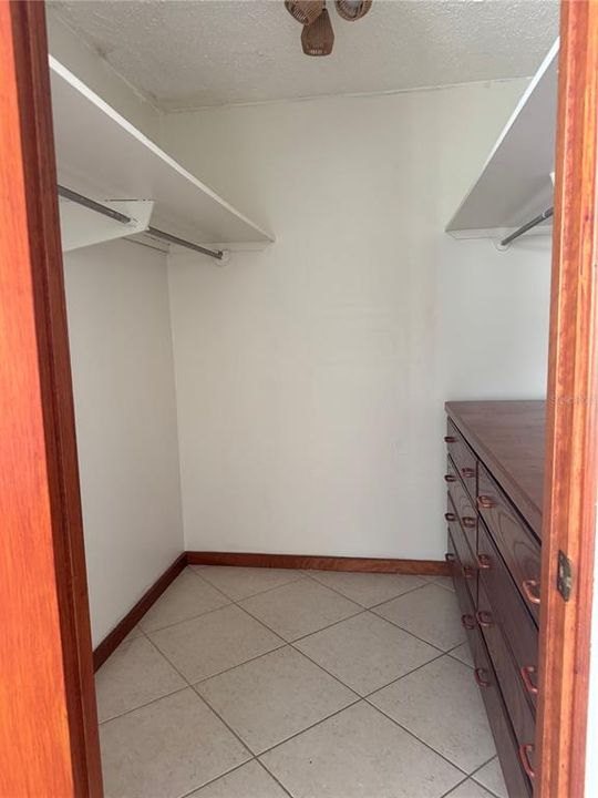 For Rent: $4,900 (3 beds, 2 baths, 0 Square Feet)