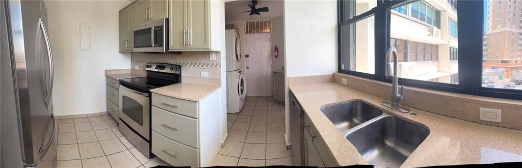For Rent: $4,900 (3 beds, 2 baths, 0 Square Feet)
