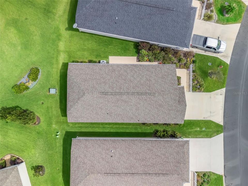 На продажу: $299,900 (2 спален, 2 ванн, 1240 Квадратных фут)