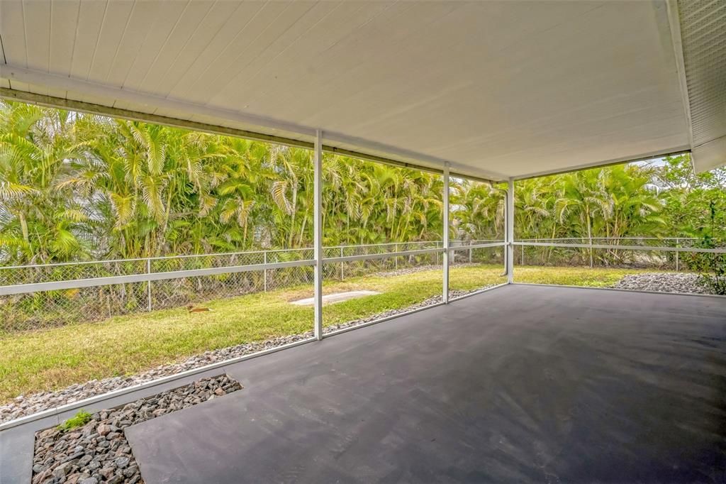 На продажу: $299,999 (3 спален, 2 ванн, 1290 Квадратных фут)